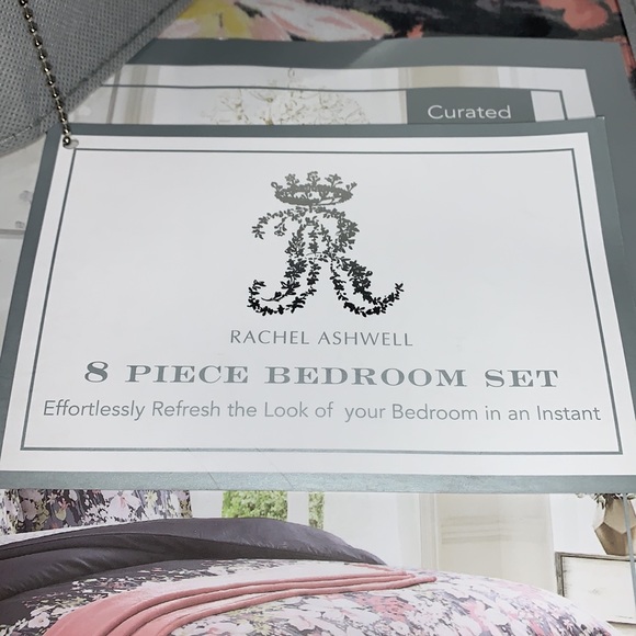 Rachel Ashwell Bedroom Queen Comforter Set,8-Piece - Picture 6 of 16